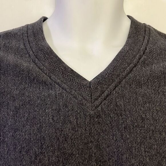 Greg Norman Heather Gray Sleeveless Golf V-Neck Vest- Medium - Picture 6 of 13